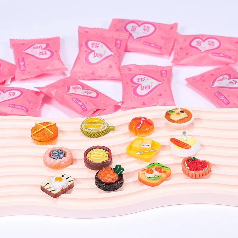 -Random Style Bag Miniature Fo - Food Drink Snacks 评论和价格